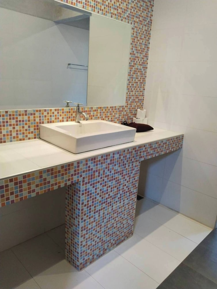 Three Bedroom Balinese Villa - a Shared Pool