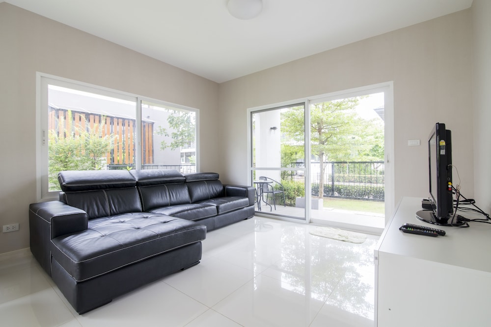 Maximum Land & House with WiFi