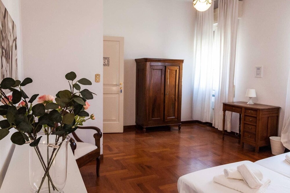 Casa San Vitale view 5