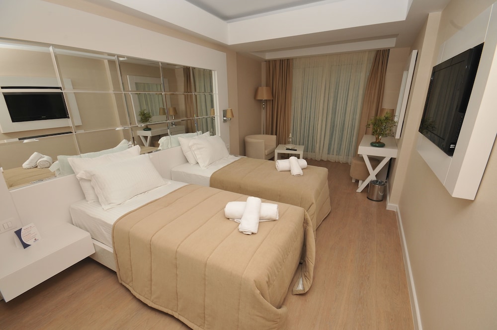 Alesta Yacht Otel - Image 133