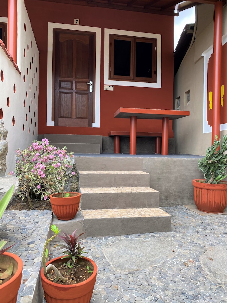 Villa Anjing 2
