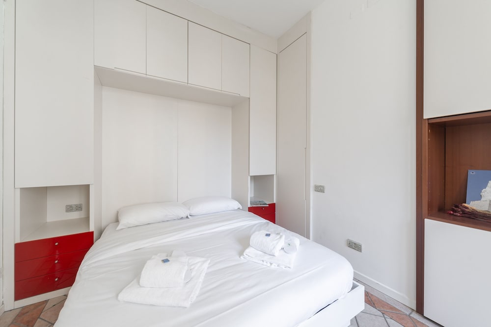 Boccaccio - Stunning Central 1bdr With Terrace in Cadorna Area