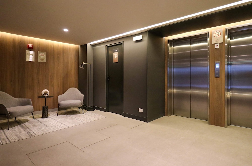 w Impressive 2BR With Balcony in Miraflores