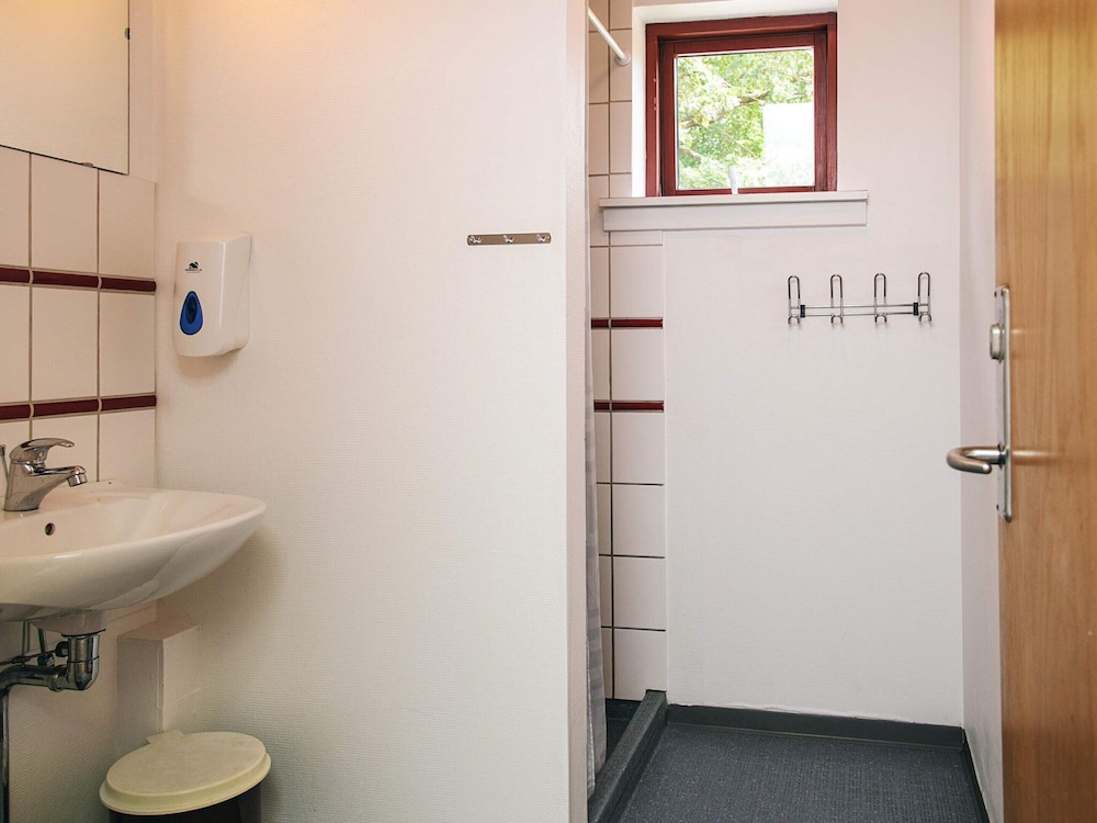 6 Person Holiday Park Home in Grindsted
