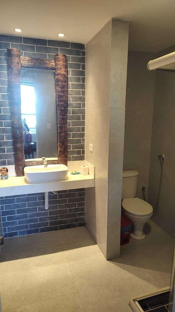 Clara Lua Suites