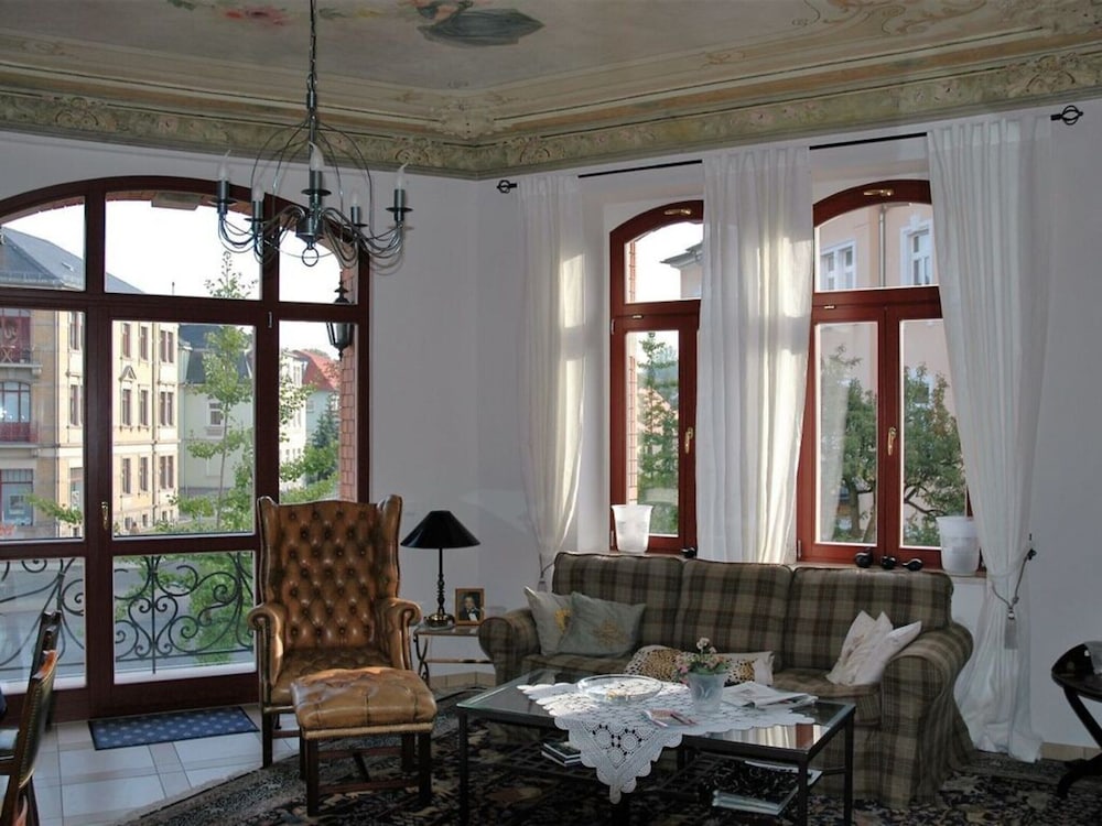 Nice Apartment in Radebeul