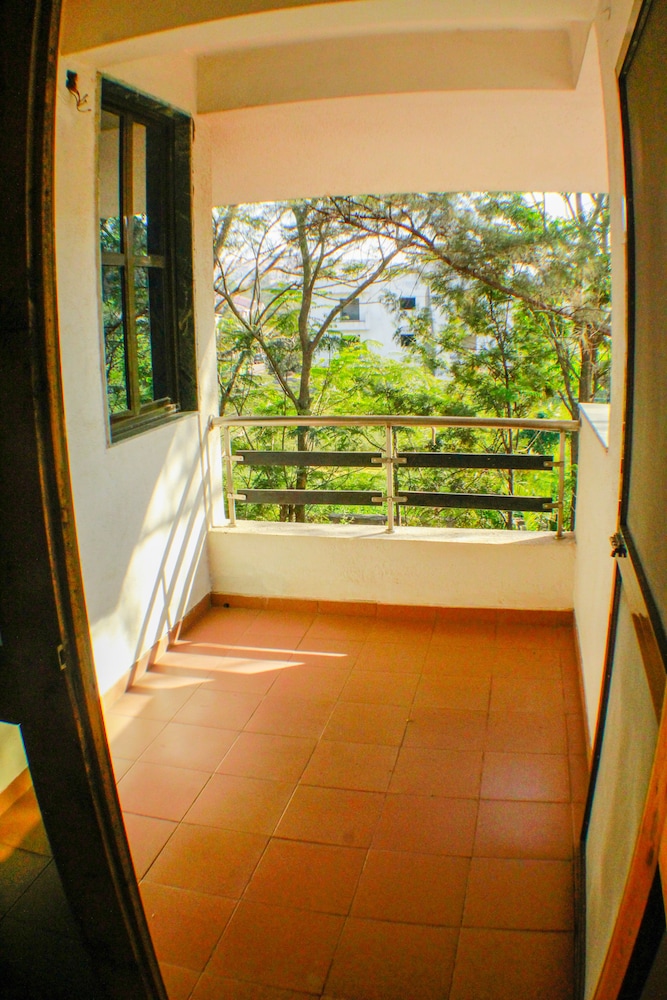 Rainwood Residency