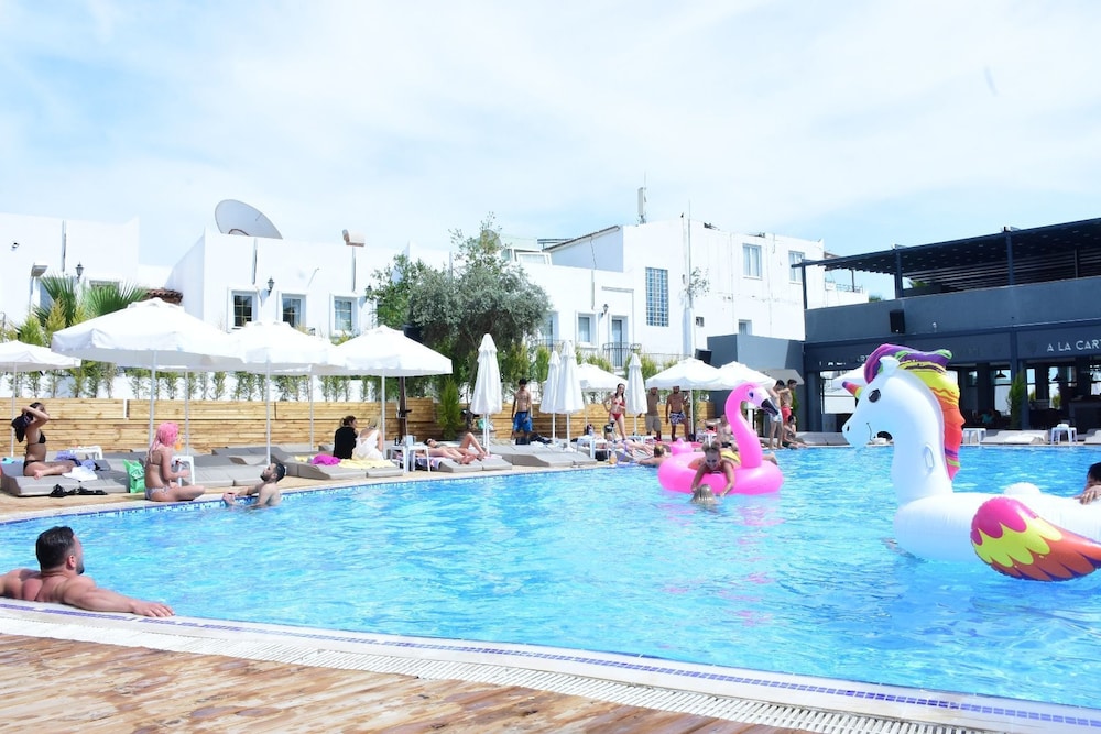 Sun Beach Resort Otel - Image 18