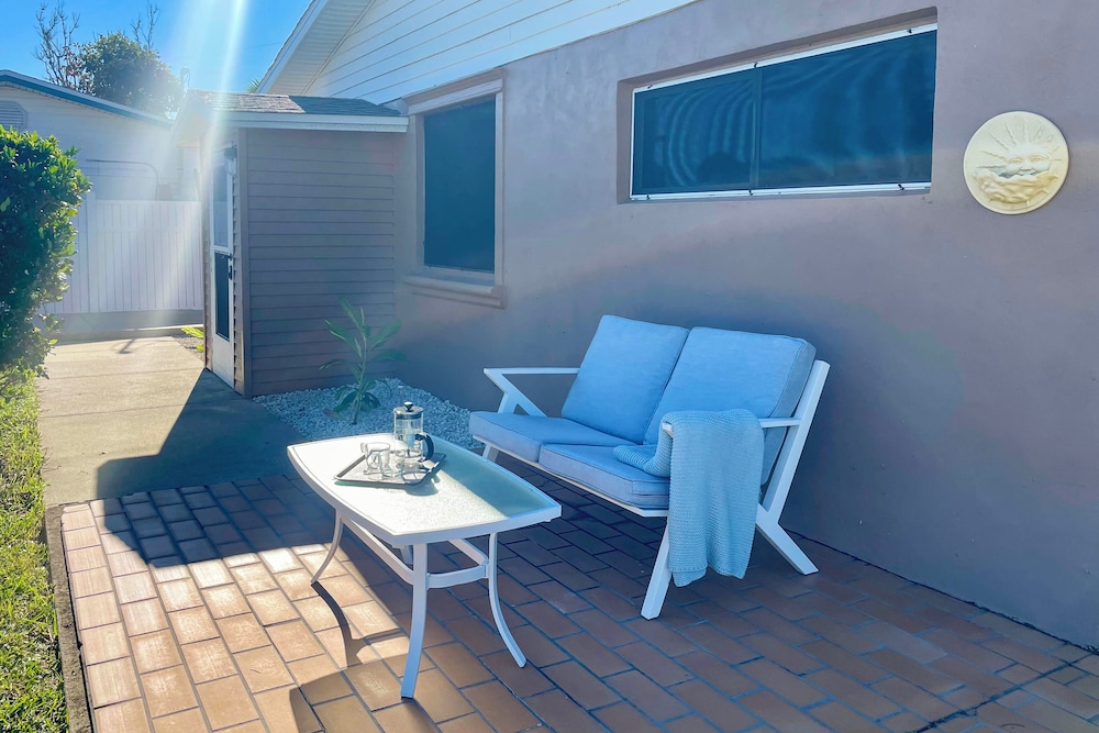 Steps to Sand! Ormond Beach Escape w/ Patio & BBQ