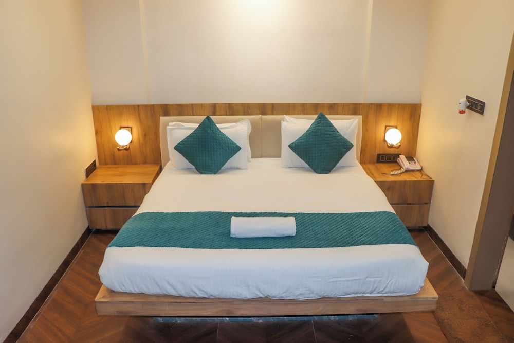 Narrow Gauge Hotel