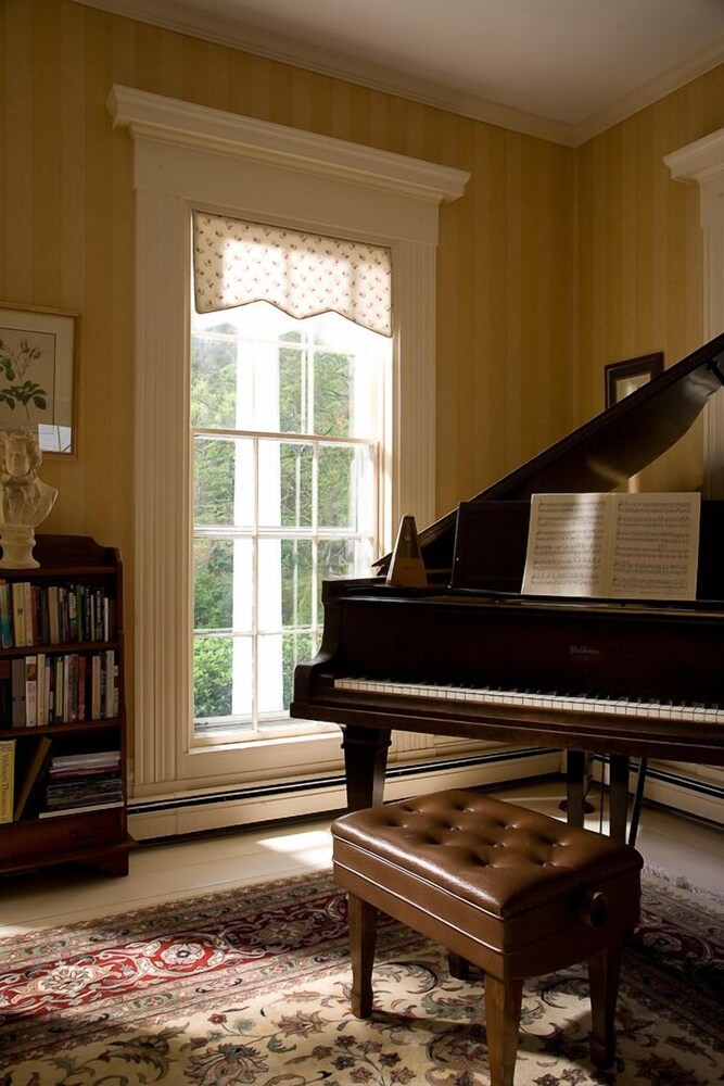 Liberty Hill Inn