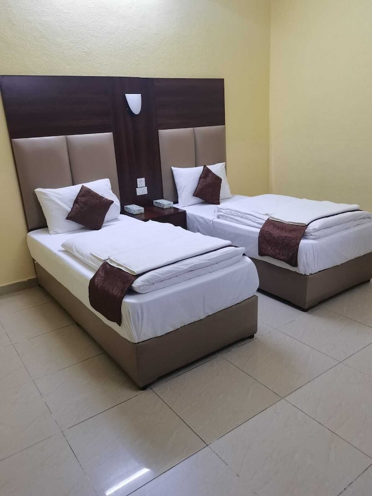 Al Eairy Furnished Apt Al Madinah 3