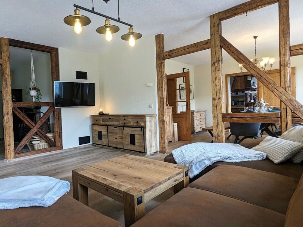 Old Forge Modern Retreat