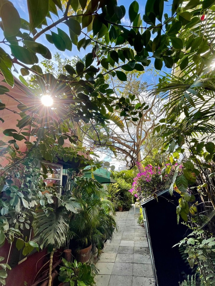 Delight and Cozy Apt Close to Las Olas the Beach