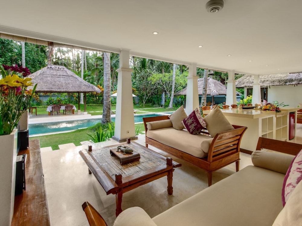 Villa Gils by Villa Finder