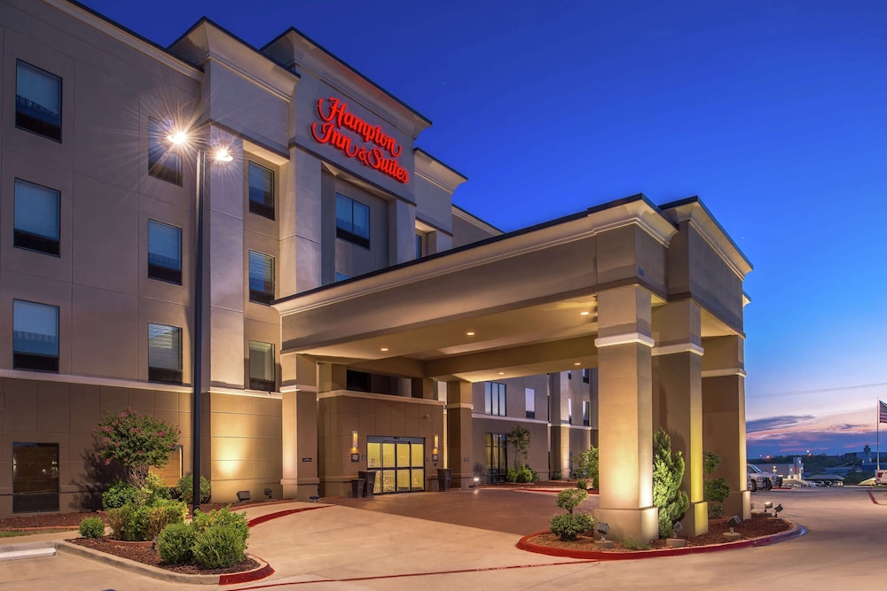 Big Spring Vacations - Hampton Inn  Suites Big Spring - Property Image 23