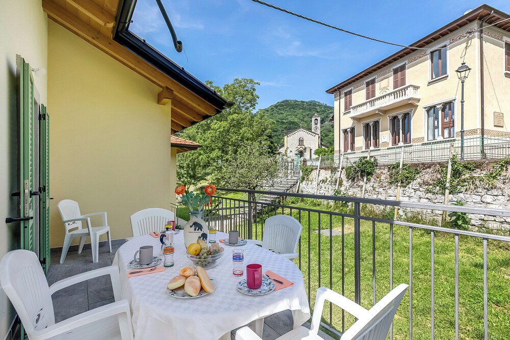 Bucaneve Apartment