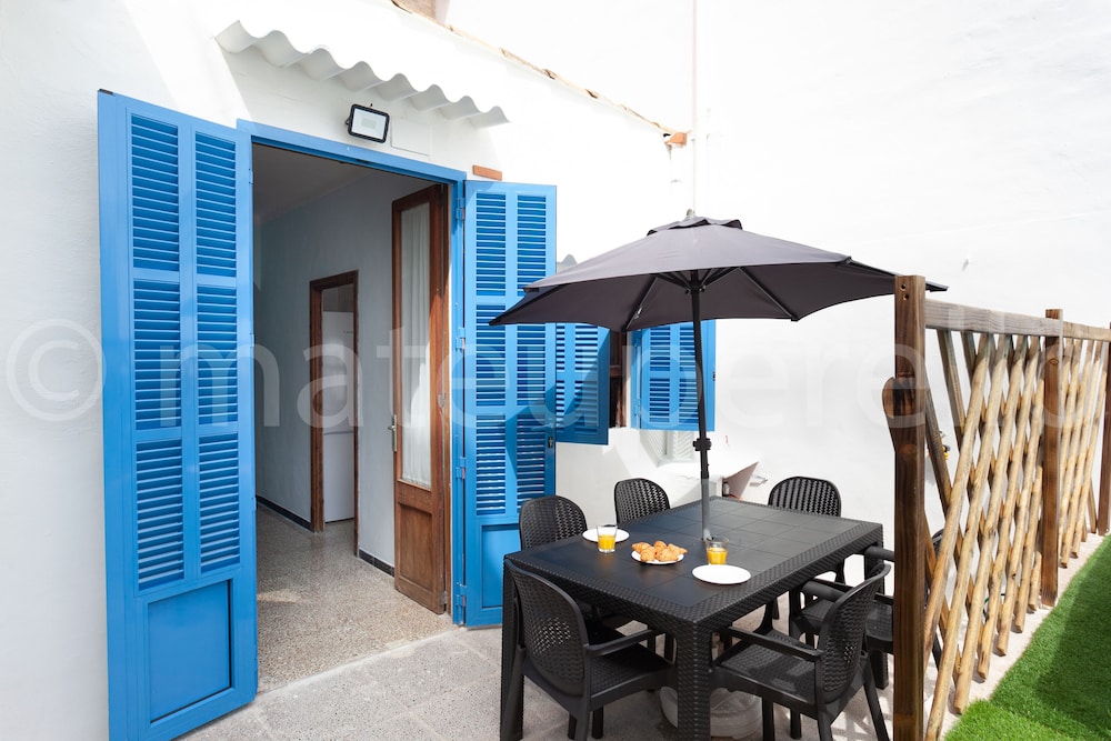 Casa de verano con piscina en el puerto