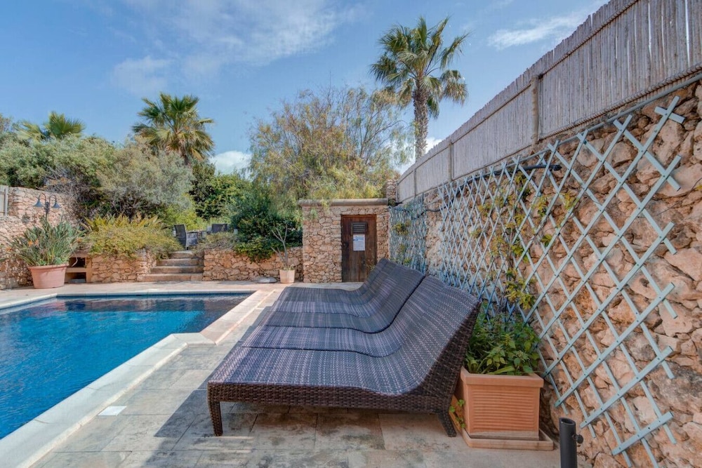 Klementa the Private Villa With Pool in G arb Gozo