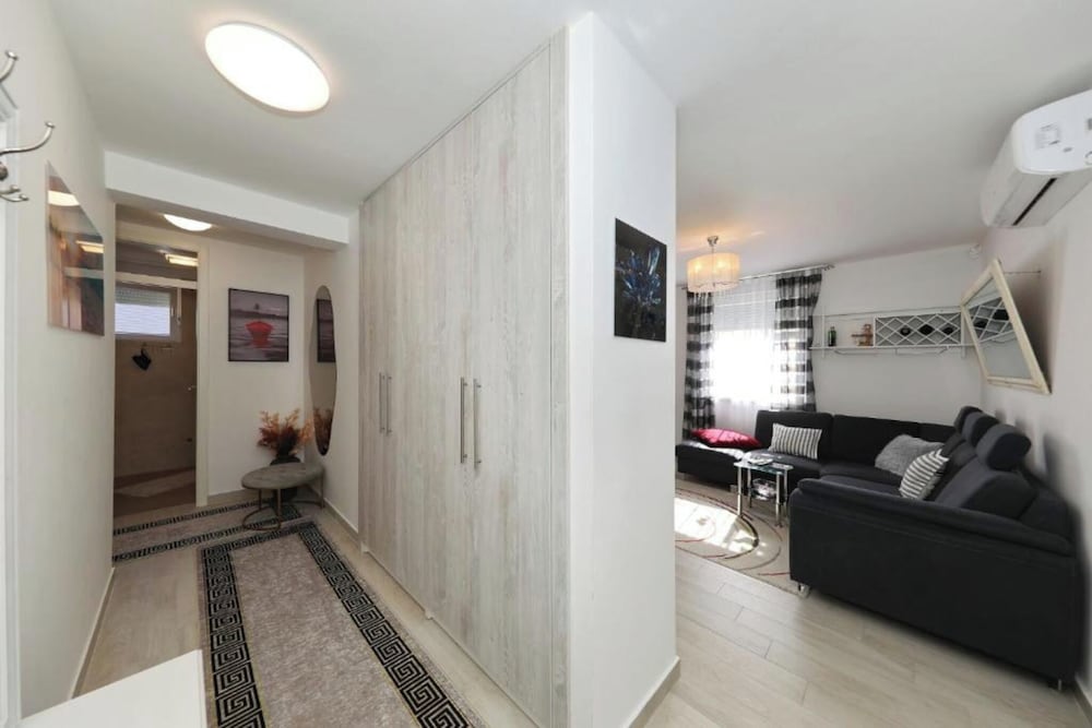 Apartment Donat