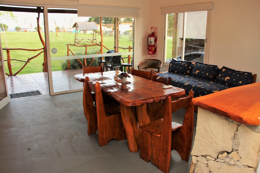 Ruca Haian. Cabañas Spa & Restó. Tandil