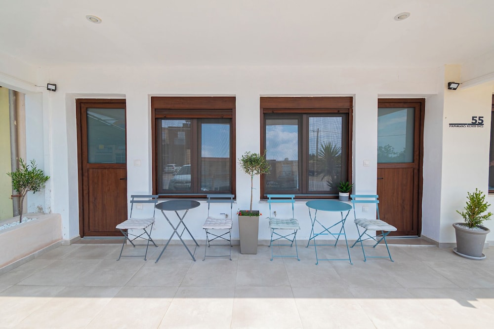 Amico Suites 1 by Rentals Pro - Nea Moudania