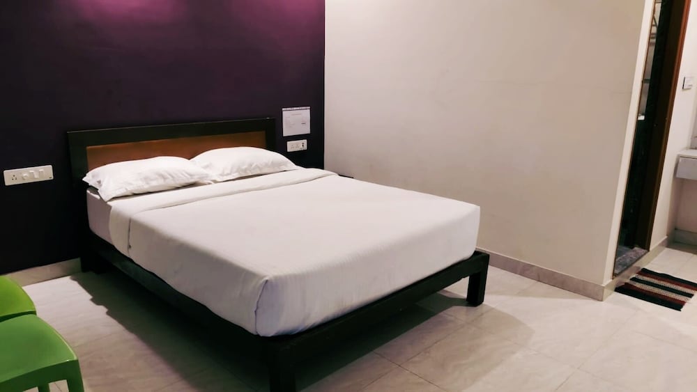 HOTEL KABAB JUNCTION