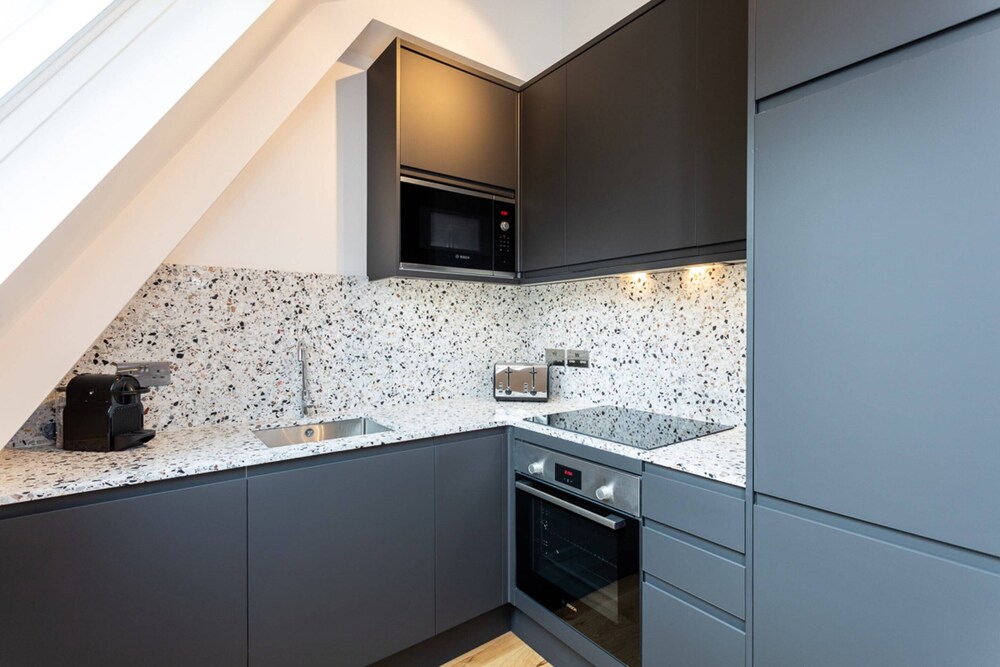 Coleherne Road Residence X