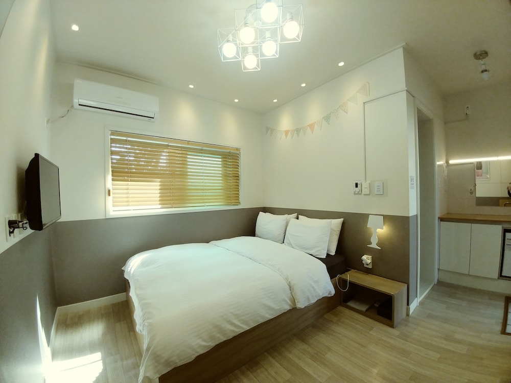 Aileen Guesthouse