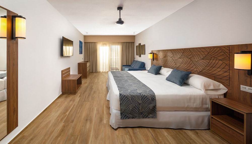 Jamaica Vacations - Hotel Riu Montego Bay - Adults Only - All Inclusive - Property Image 40