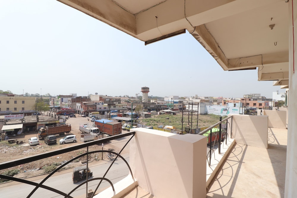 OYO 28643 Sai Yatri Niwas view 2