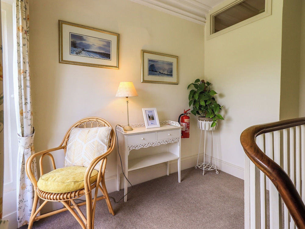 Sandburne Cottage