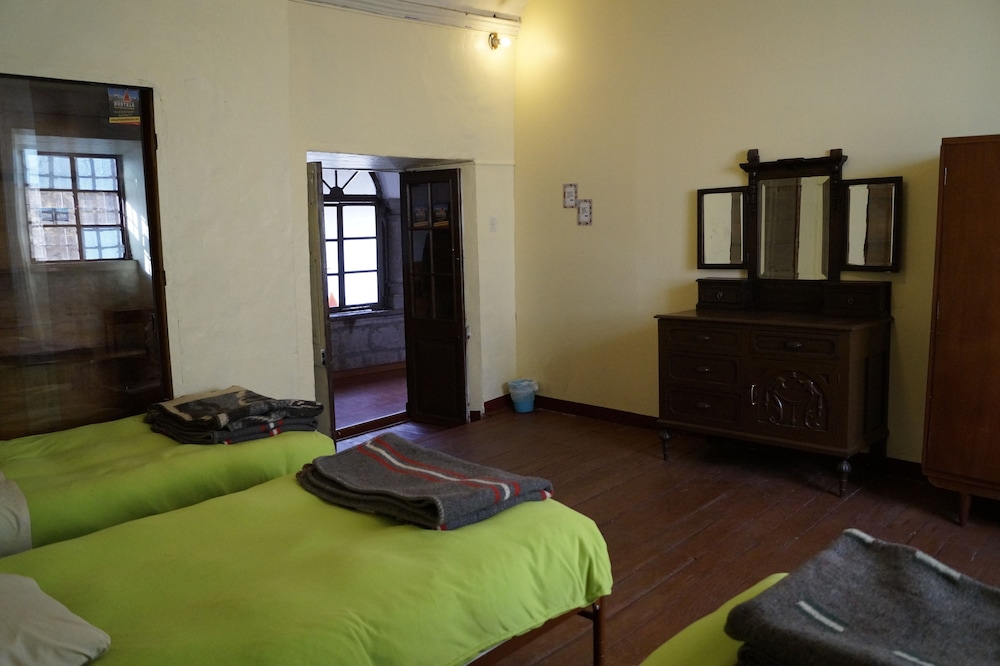 Pirwa Colonial Hostel