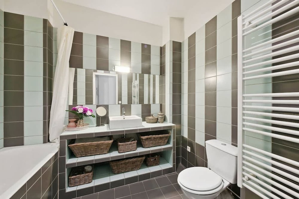 Charming Studio-montmartre-bail Mobility