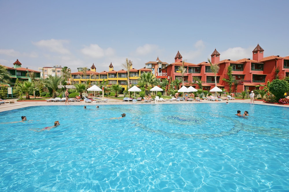 Saphir Hotel & Villas
