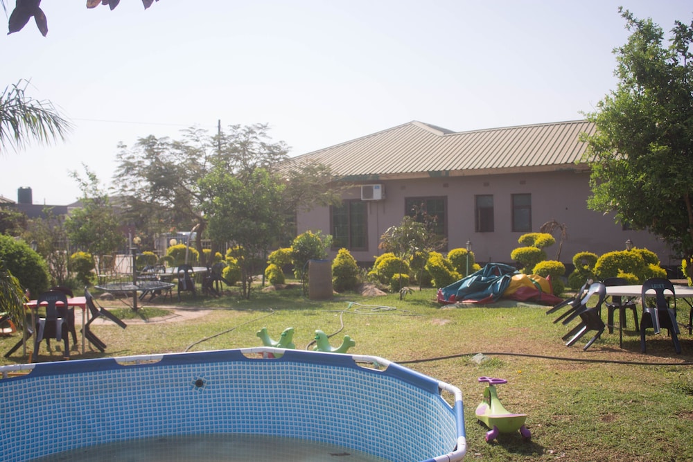 Leget Lodges & Gardens, photo 28