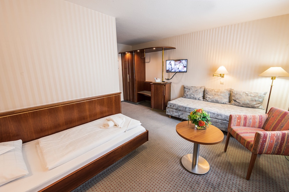Stuttgart Vacations - TOP VCH Hotel Wartburg Stuttgart - Property Image 27