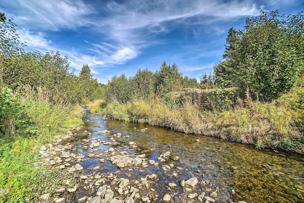 Homer Vacations - Family Retreat  8 Mi to Downtown  Bishops Beach! - Property Image 11