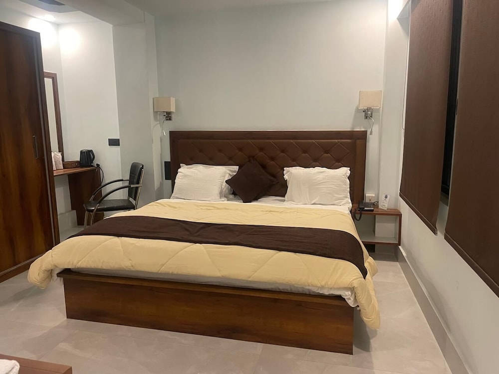 Blue Angel Annexe