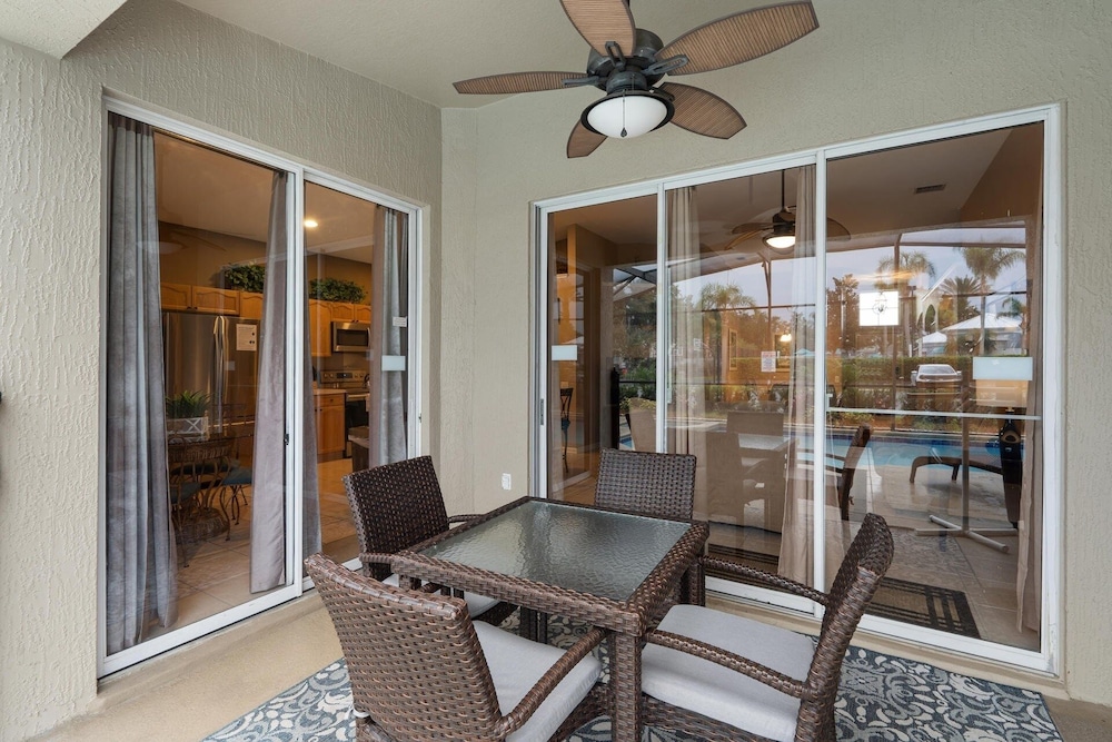 Windsor Palms Resort 4 Bedroom Pool Home + Game Room 4 Home