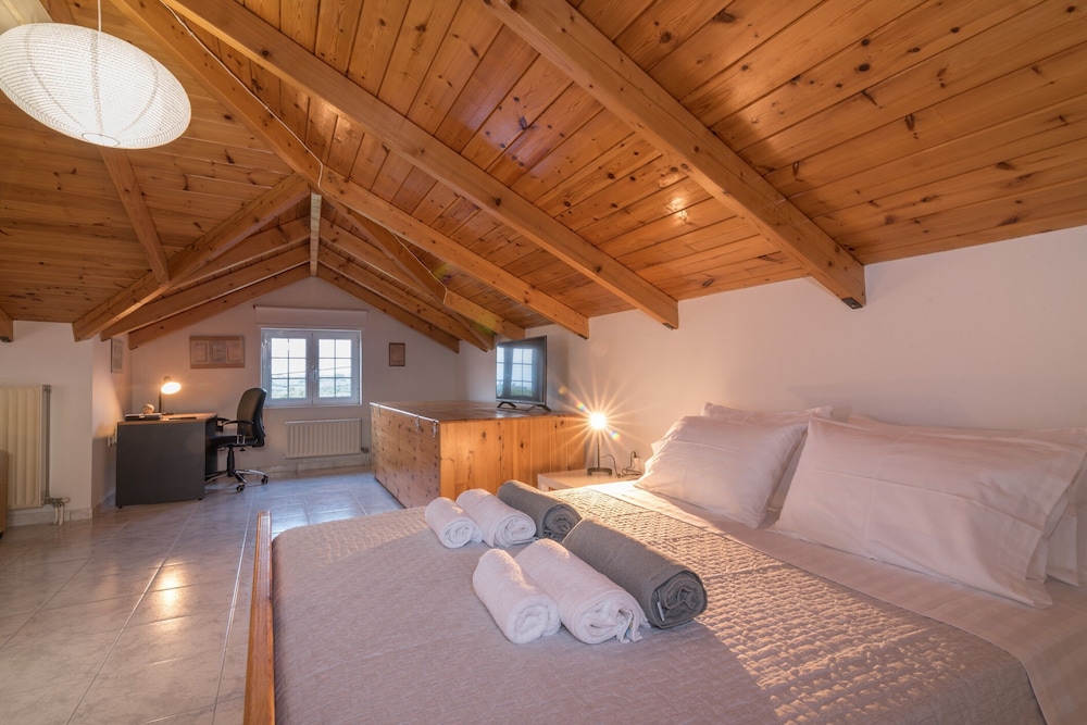 Villa Status