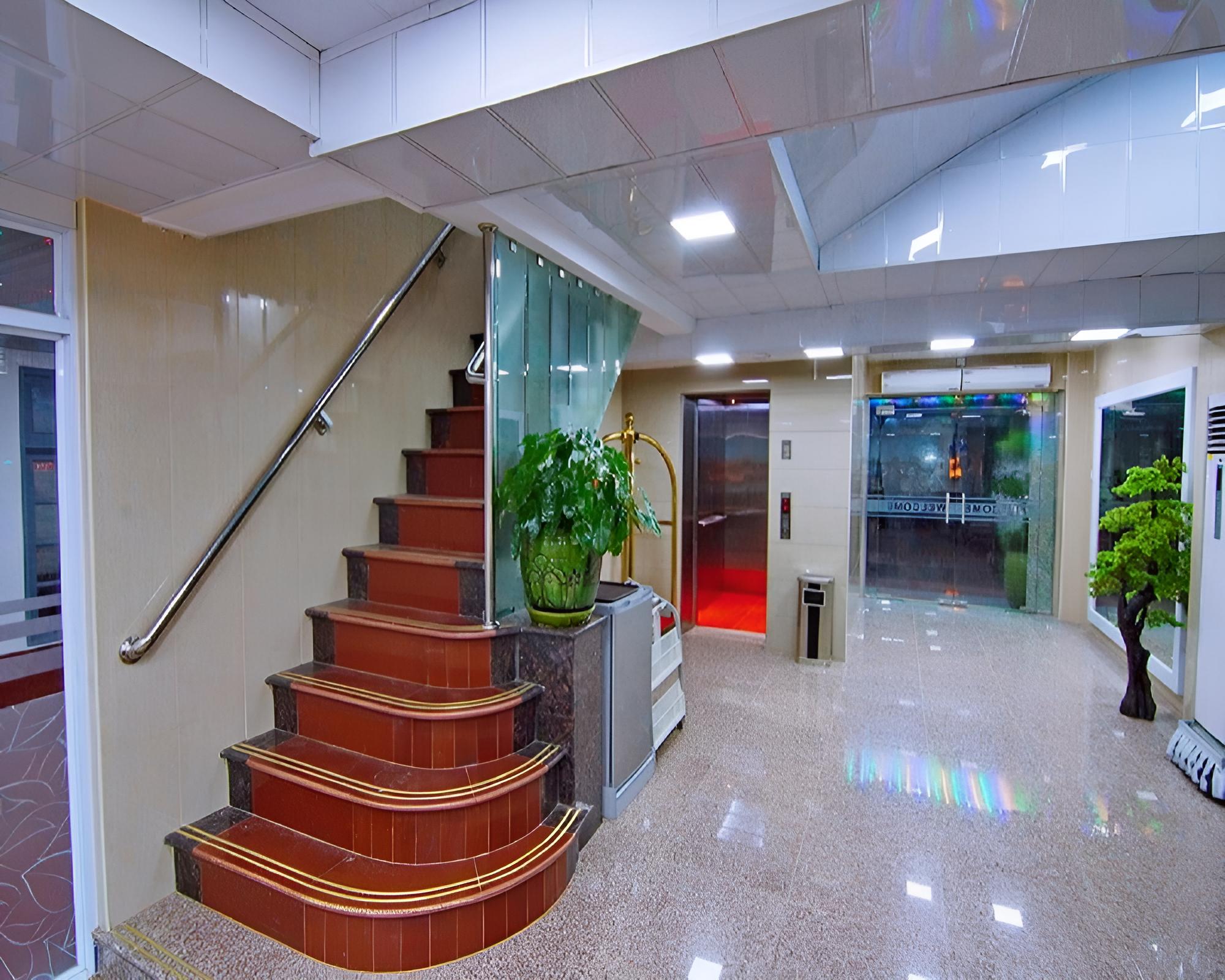 Tiger One Hotel