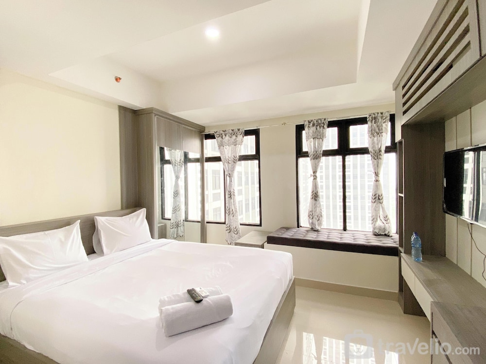Homey And Warm Studio Pollux Chadstone Apartment