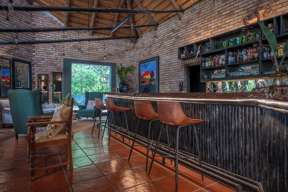Sunbirds Oasis Lodge