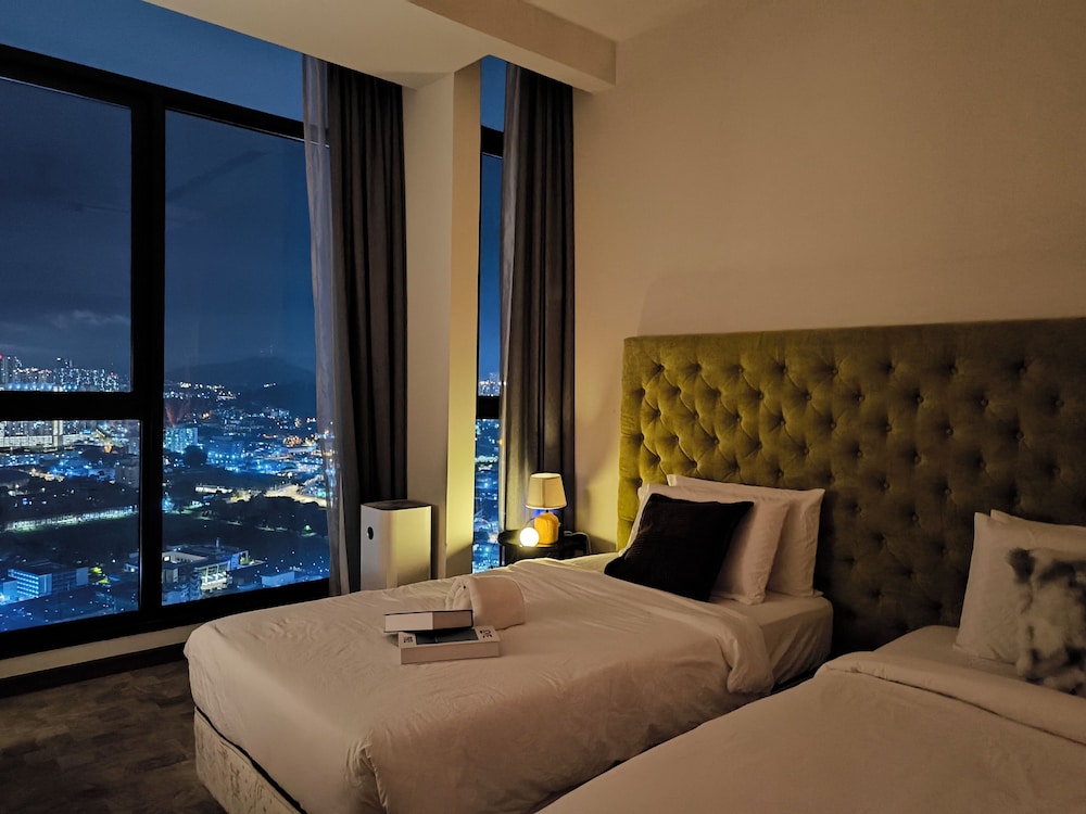 Expressionz KLCC By Laze Home