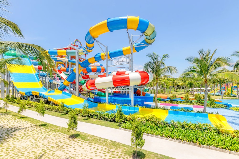 Selectum Noa Resort Cam Ranh 8