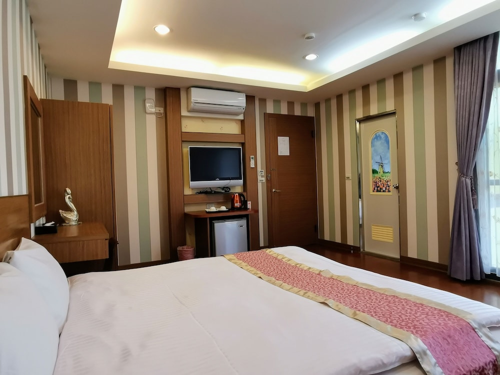 Peach Villa