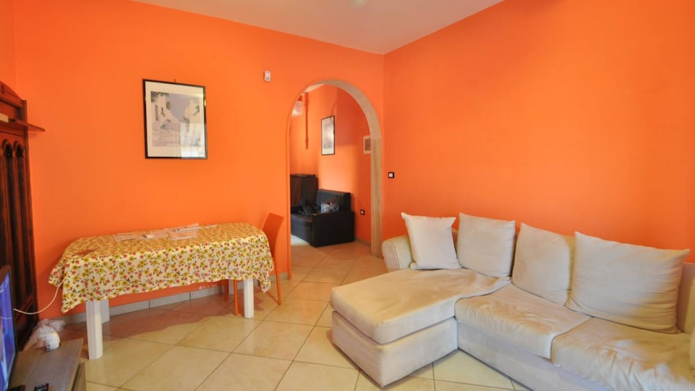Villa for 6 People 2 Bedrooms a few Meters From the sea