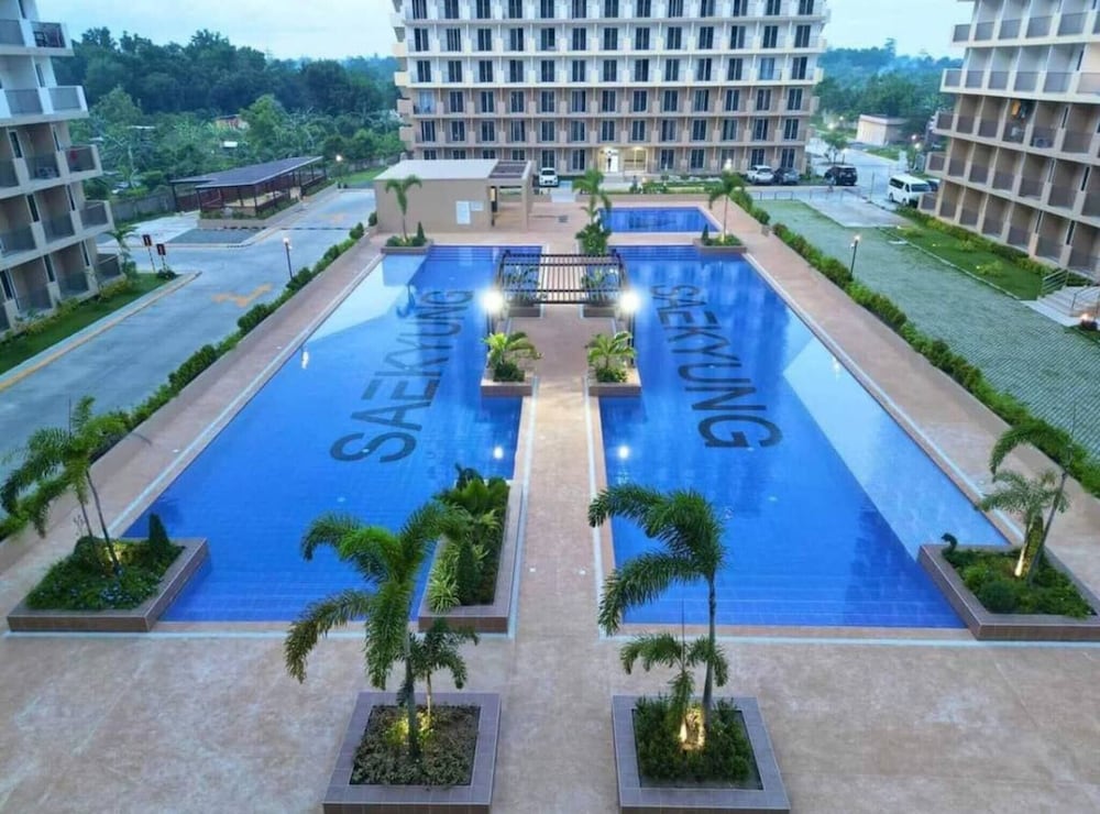 Panoramic Pool Views in Luxurious Lapu-lapu City Condo