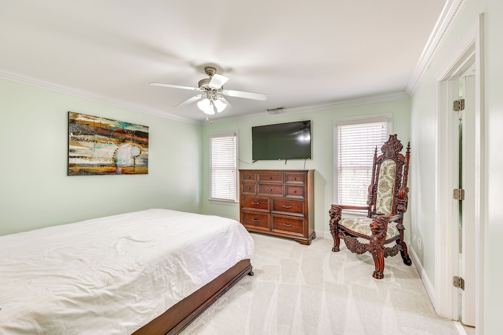 < 9 Mi to Dtwn Raleigh: Family Home w/ Pool Access
